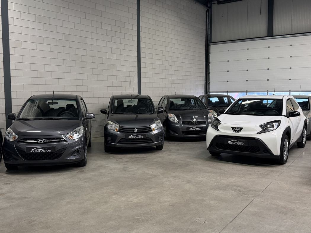 Rustig rondkijken bij Ashraf Auto's