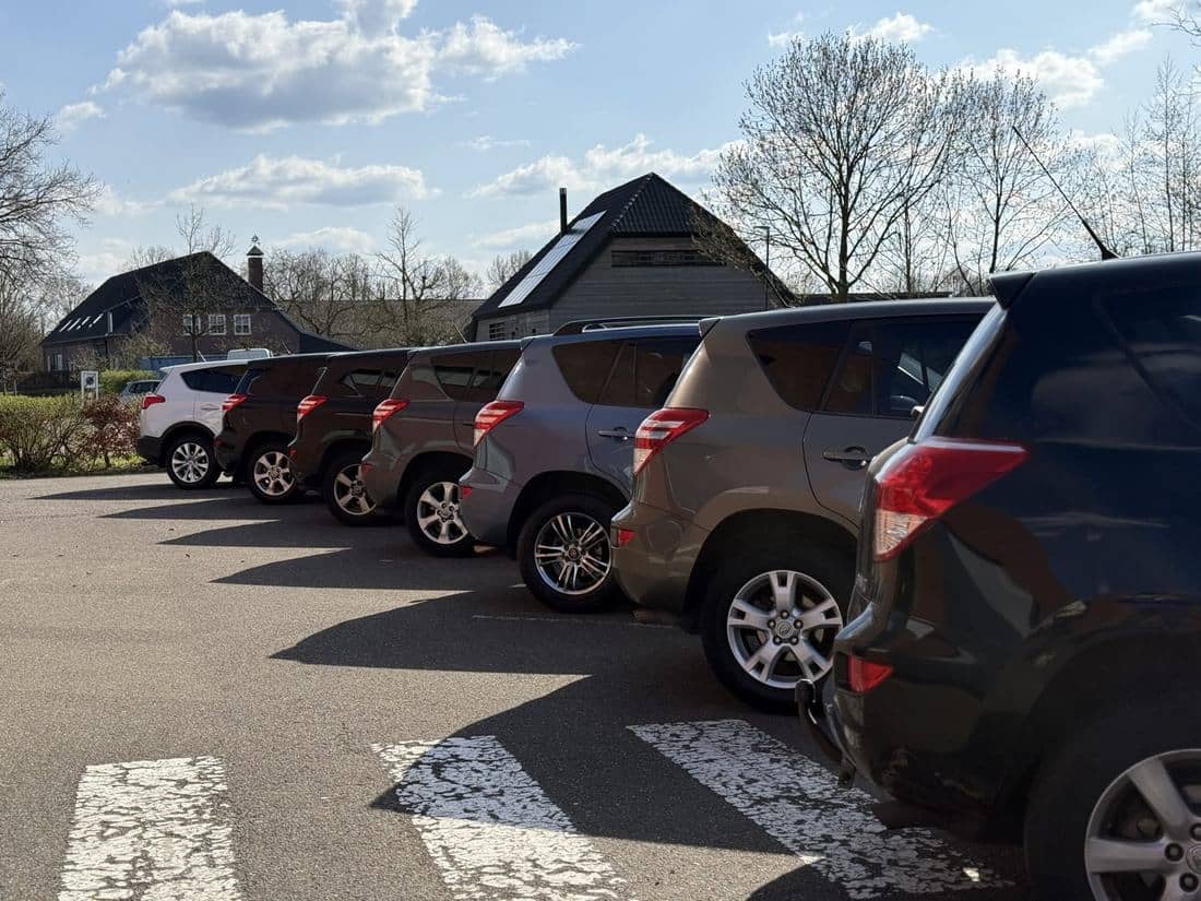 Rij auto's bij Ashraf Auto's
